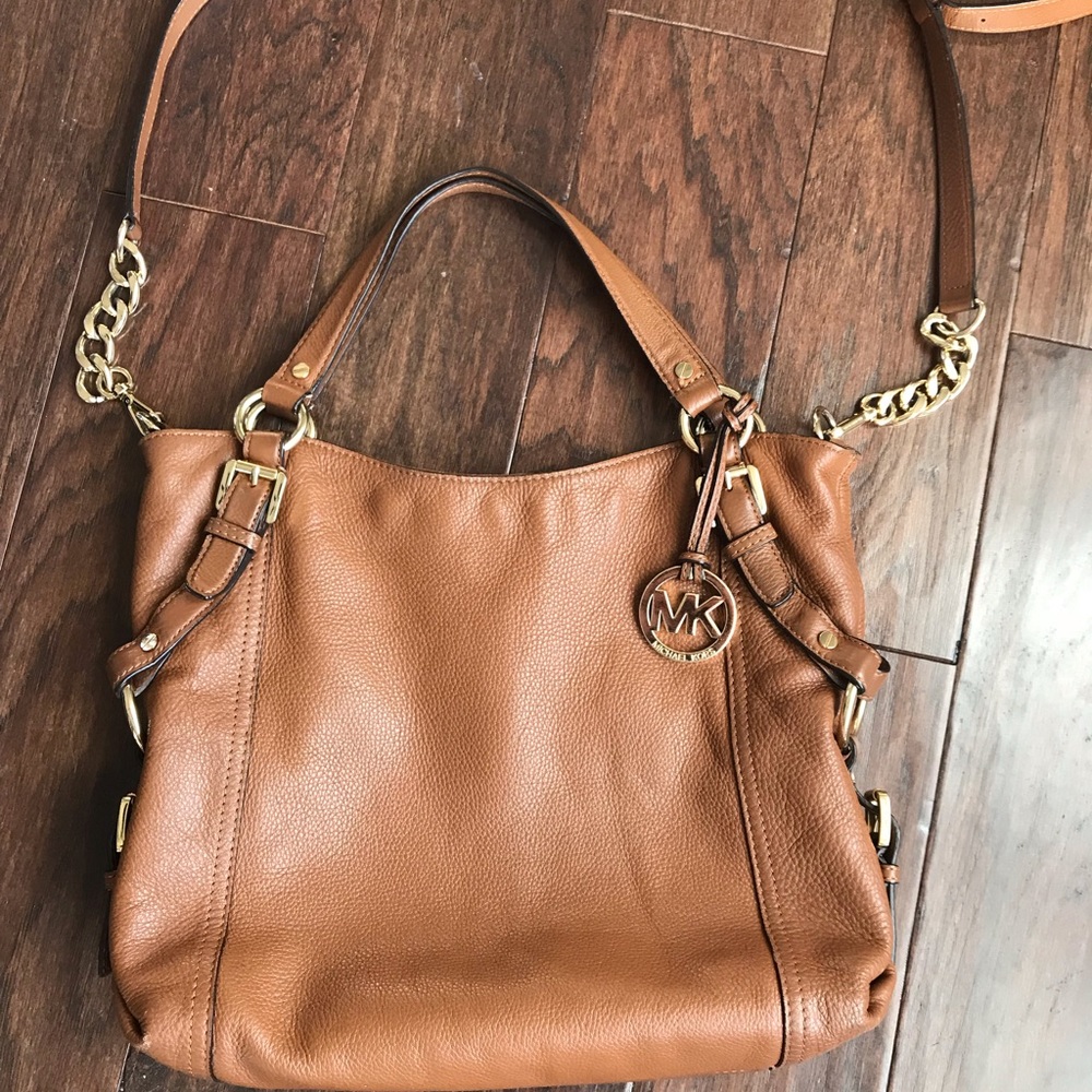 Authentic Michael Kors Handbag/Crossbody